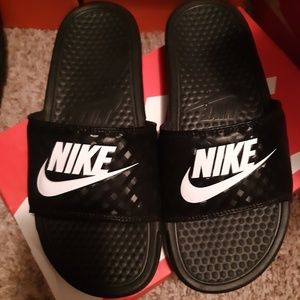 Women's Nike slides